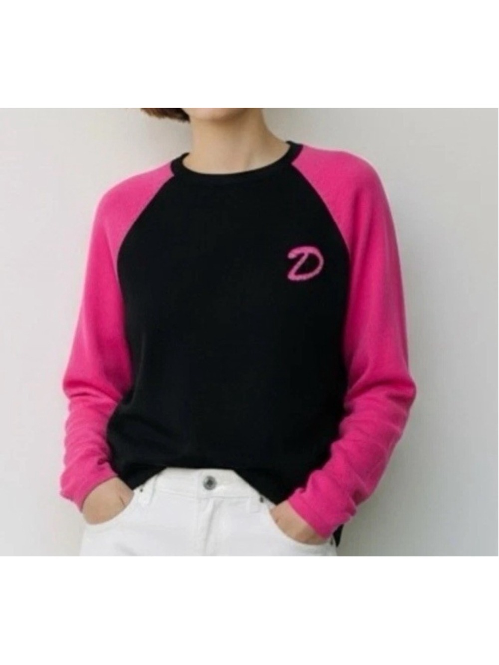 525 America Silk Blend Women M Black Pink 'D' Monogram Pullover Preppy Old Money